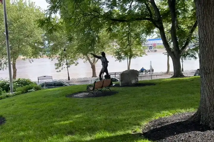 George Rogers Clark Park along the Ohio River with Roebling Bridge in background
